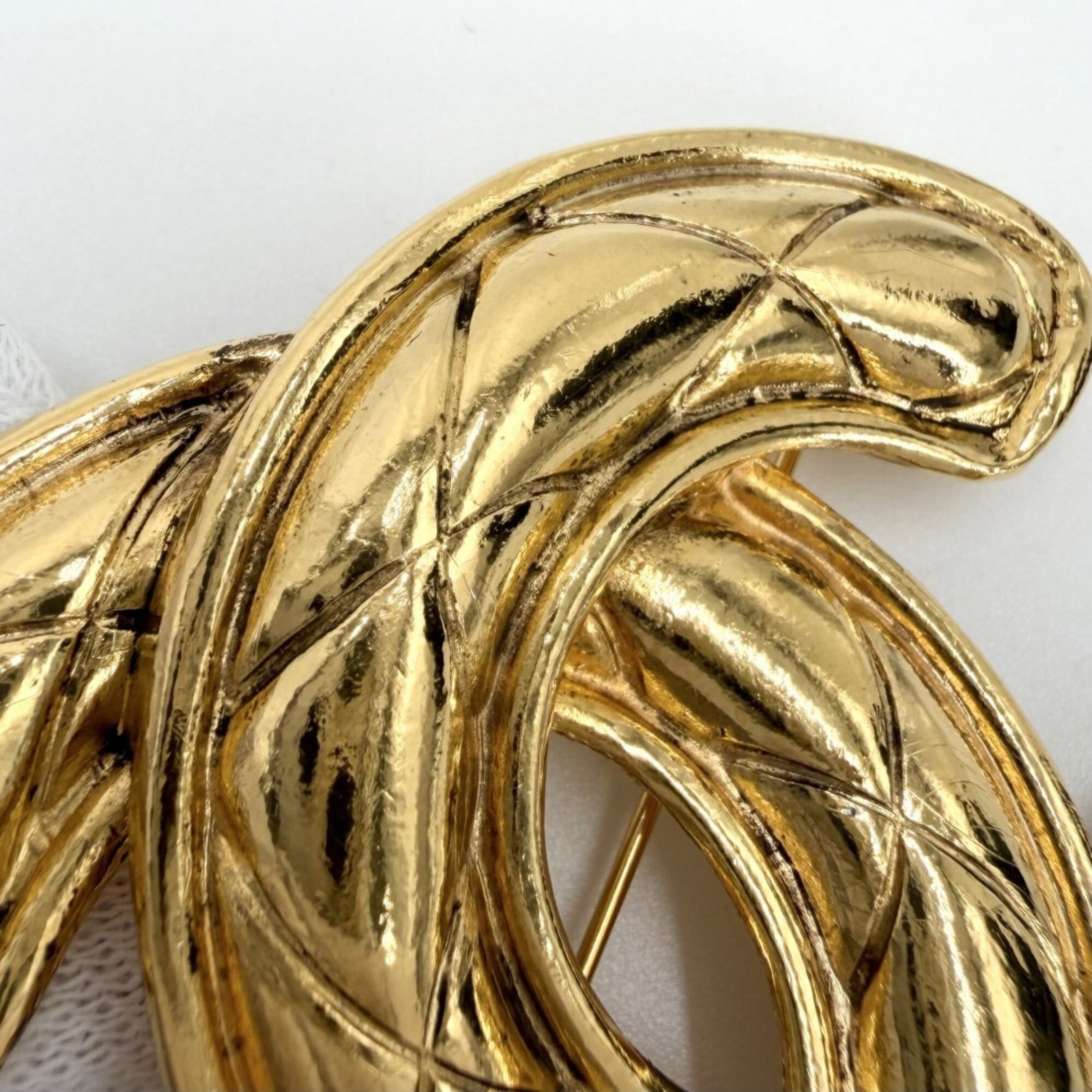 Chanel Brooch - 6