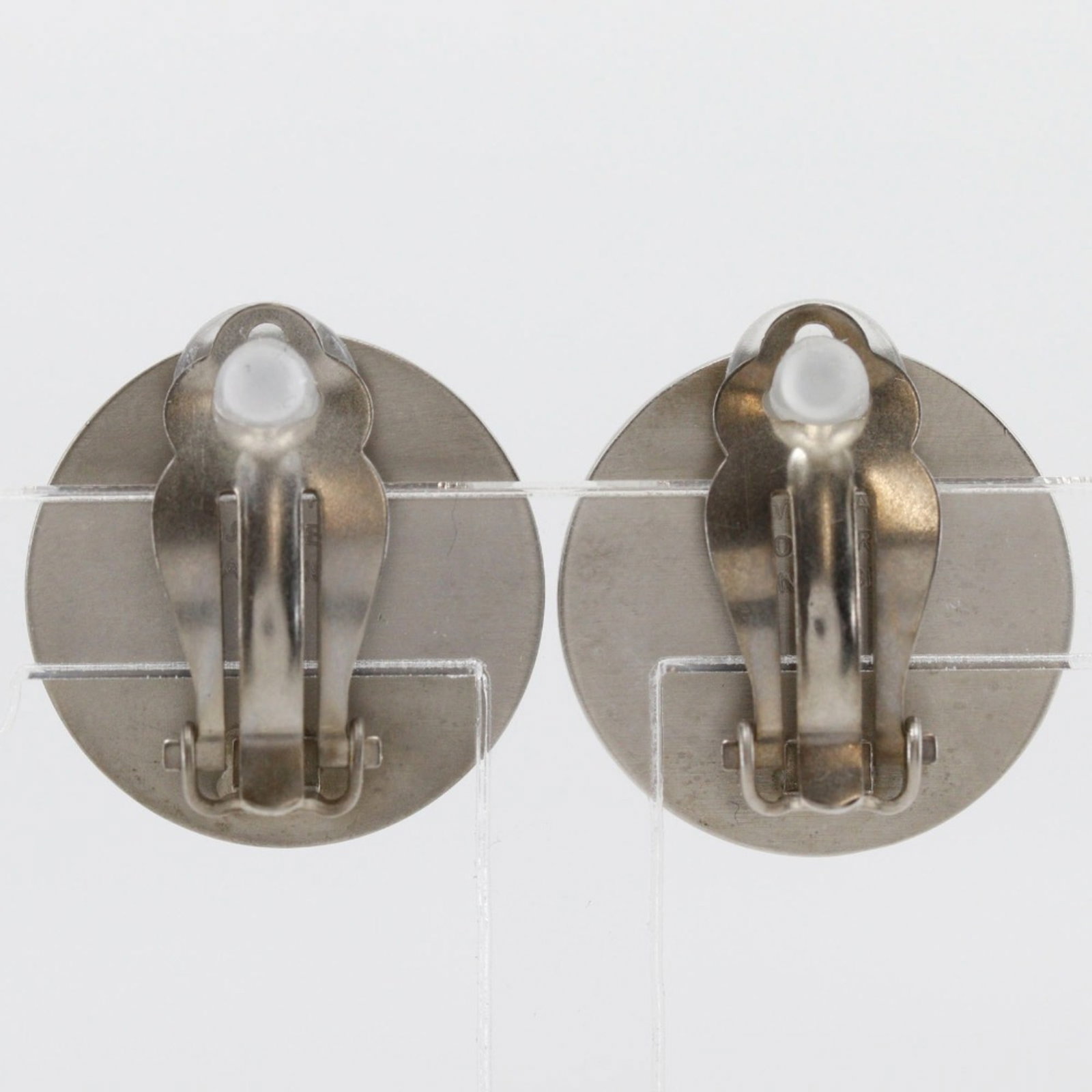 Shell Hermes Clip Earrings - 3
