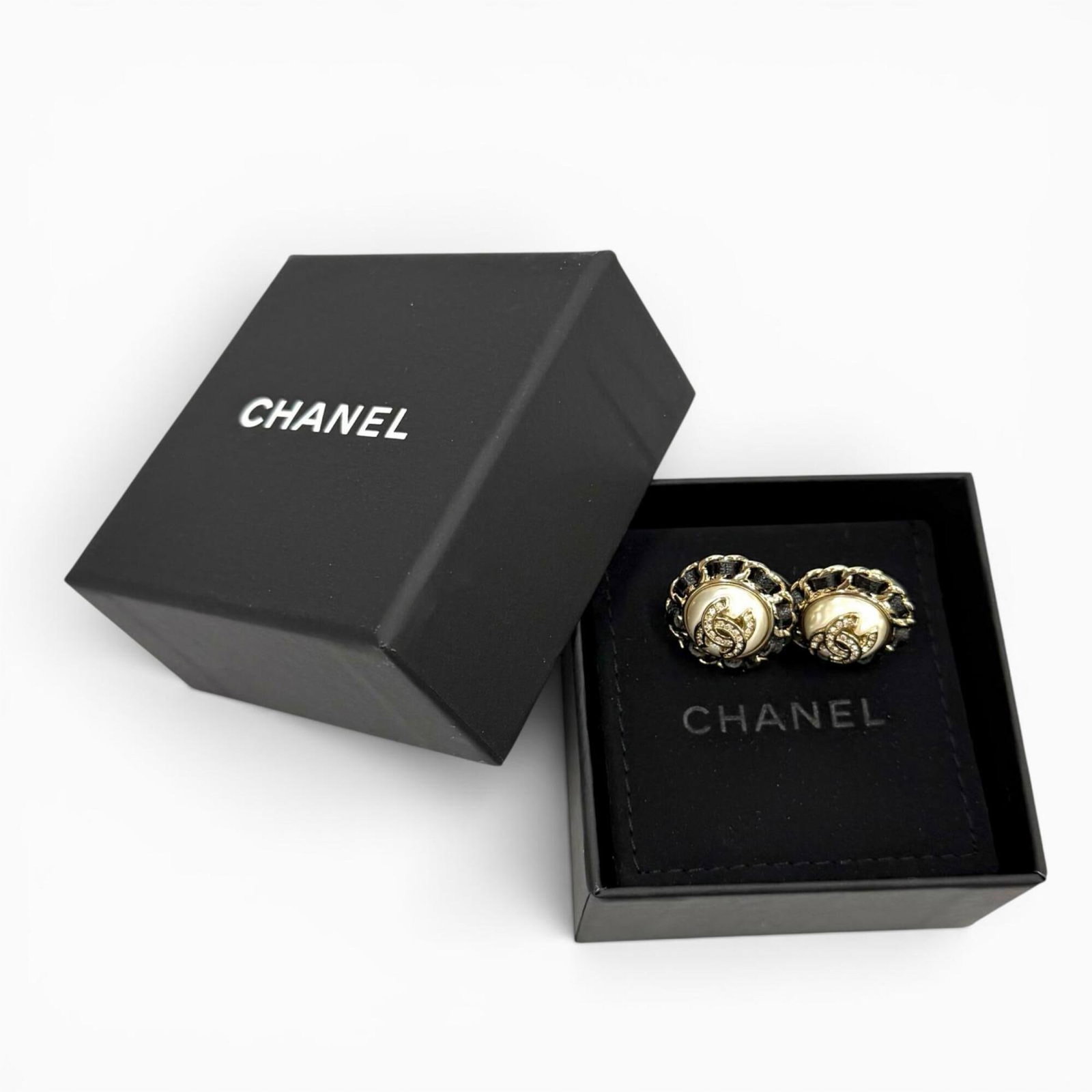 Stud earrings by Chanel - 2
