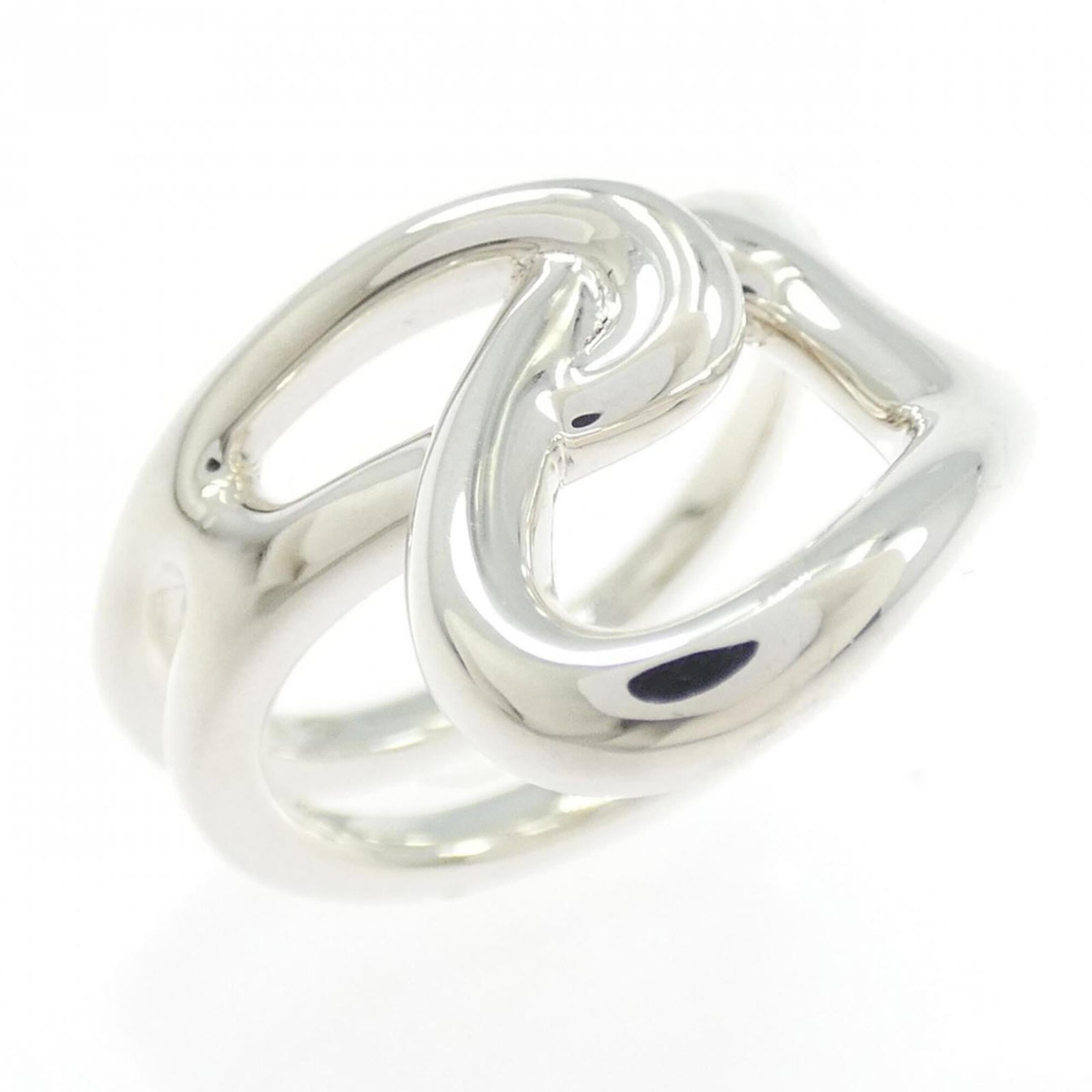 Ring silver band 925 by Hermes: Ring silver band 925 by Hermes Silver band ring from Hermes, made from high-quality silver (925) and designed as a simple yet elegant accessory for women. This classic style features a slender profile