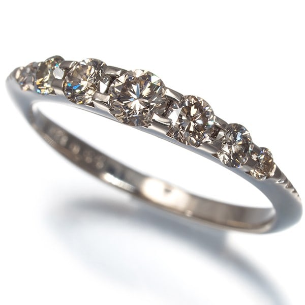 Kashikey Ring Brown Diamond 0.55Ct Naked Us5.75-6 18K 750 Brown Gold: Kashikey Ring Brown Diamond 0.55Ct Naked Us5.75-6 18K 750 Brown Gold The Kashikey Ring features a stunning 0.55ct natural brown diamond, set in 18k brown gold with a delicate design and precise crafts
