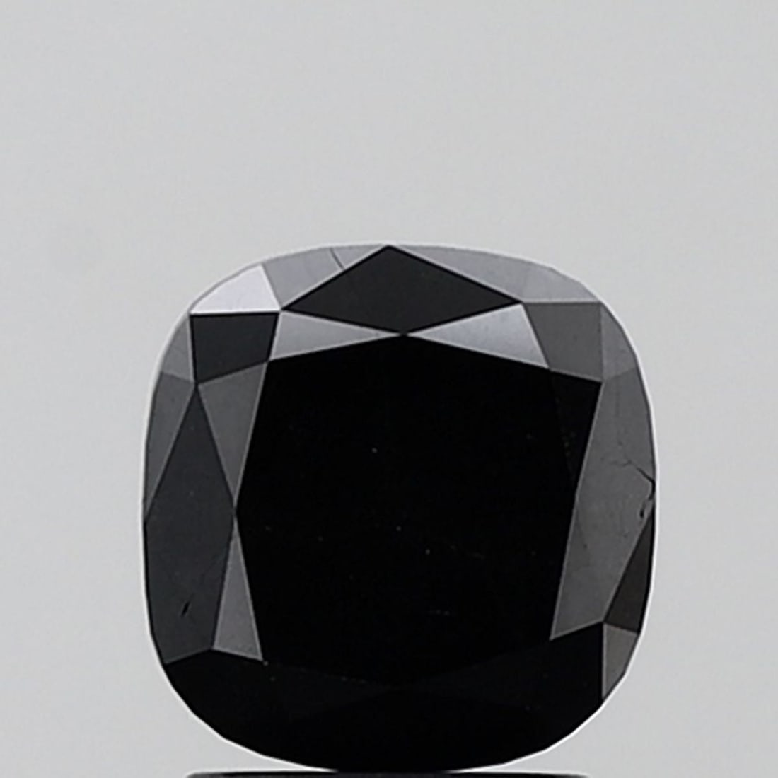 Cushion Brilliant 2.58ct Black VVS2 - Loose Natural Diamond: Cushion Brilliant 2.58ct Black VVS2 - Loose Natural Diamond The Cushion Brilliant 2.58ct Black VVS2 - Loose Natural Diamond boasts exceptional clarity and polish, with a flawless VVS2 rating and EX sy