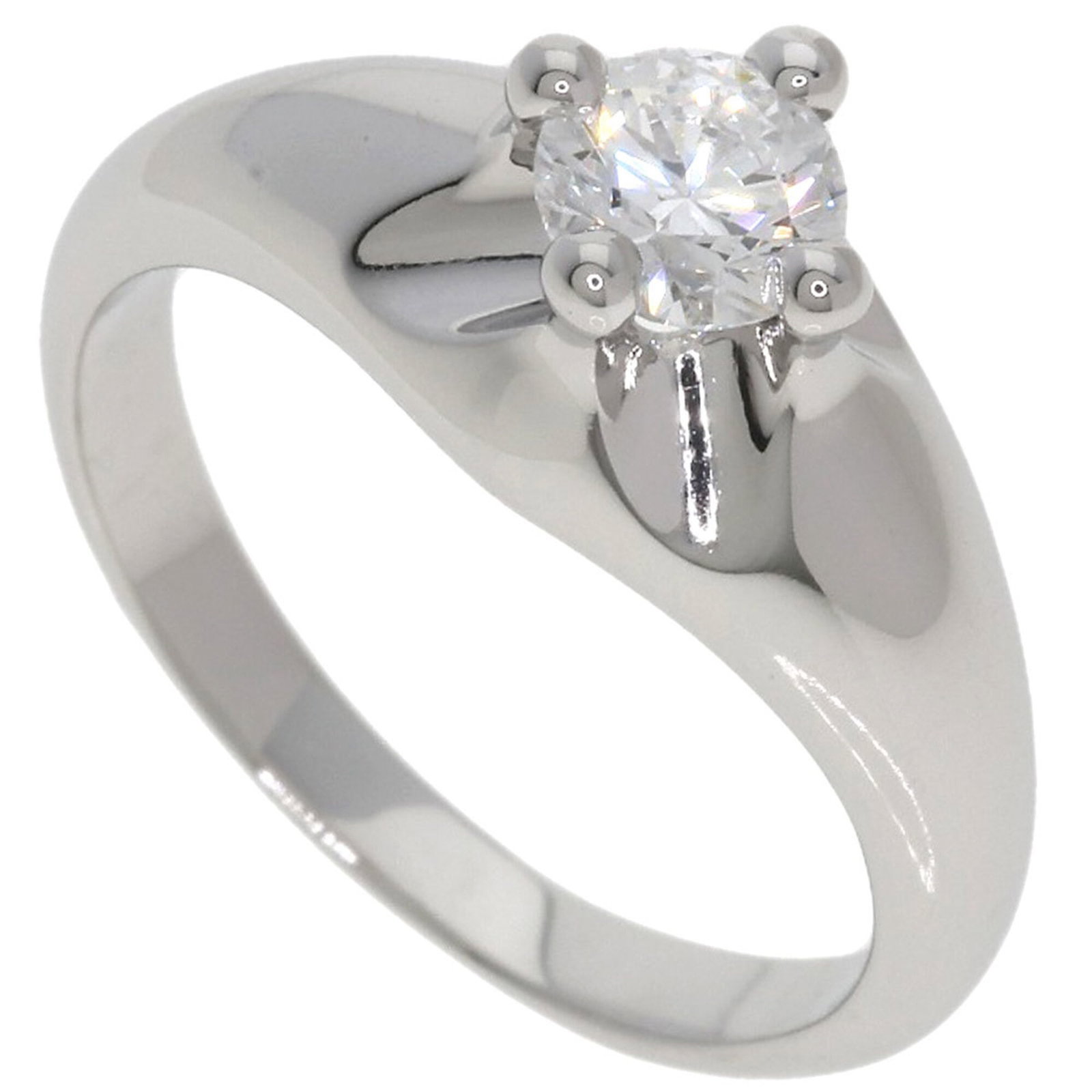 Bvlgari Platinum 950 Band Ring: Bvlgari Platinum 950 Band Ring Bvlgari Platinum 950 Band Ring features a striking diamond stone set in a high-quality platinum band, weighing 6.1g and available in US size 4. Item Specifics: Brand: Bv