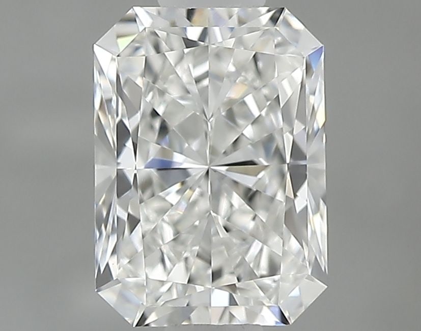 GIA Radiant 0.7ct G VVS1 - Loose Natural Diamond: GIA Radiant 0.7ct G VVS1 - Loose Natural Diamond GIA certification and EX polish make this diamond stand out. The G VVS1 clarity grade ensures exceptional brilliance, while the natural origin adds a t