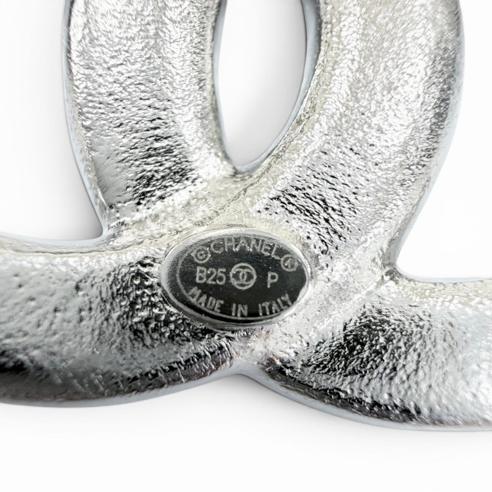 Chanel Brooch - 6