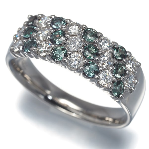 Alexandrite 0.58Ct Diamond 0.50Ct Paved Ring 900 Platinum: Alexandrite 0.58Ct Diamond 0.50Ct Paved Ring 900 Platinum 900 Platinum Alexandrite 0.58Ct Diamond Paved Ring boasts a stunning combination of natural beauty and craftsmanship, featuring a 0.58ct alexa