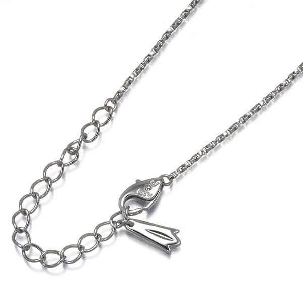 Pola Chain Necklace 44Cm 900 Platinum: Pola Chain Necklace 44Cm 900 Platinum 900 Platinum Pola Chain Necklace boasts a sleek design with a chain length of 39-44cm, making it a versatile accessory for everyday wear. Crafted from high-qualit