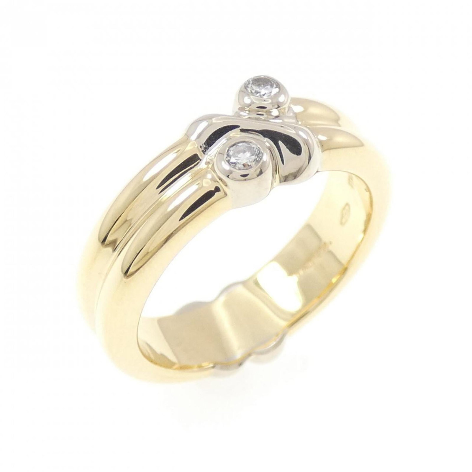Tiffany Band Ring White Gold (18K) Yellow Gold (18K): Tiffany Band Ring White Gold (18K) Yellow Gold (18K) White gold (18K) and yellow gold (18K) band ring, available in US size 4. This Tiffany Type band ring showcases a combination of two precious metal