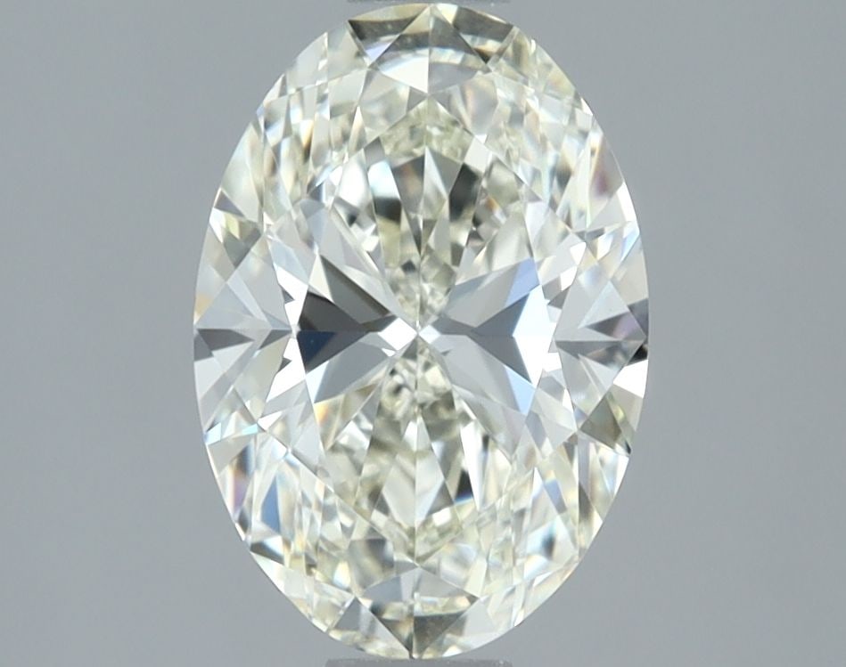 IGI Oval 1.8ct J VVS2 - Loose Natural Diamond: IGI Oval 1.8ct J VVS2 - Loose Natural Diamond IGI Oval 1.8ct J VVS2 - Loose Natural Diamond features exceptional clarity and color, with an EX polish and symmetry. Certified by the International Gemol
