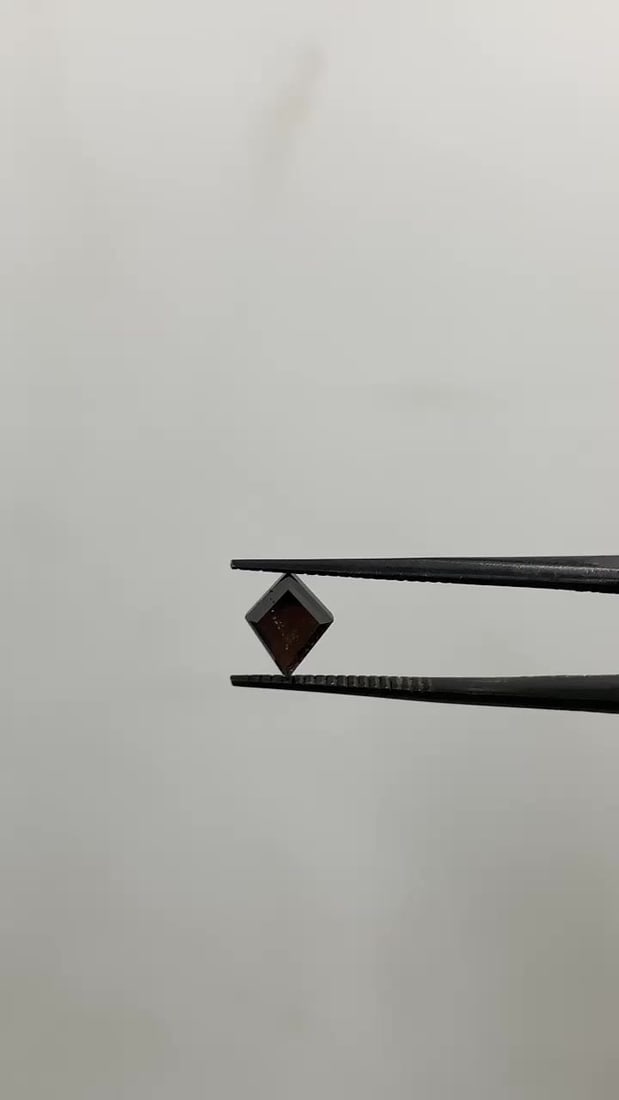GIA Kite 1.12ct Fancy Black VVS2 - Loose Natural Diamond: GIA Kite 1.12ct Fancy Black VVS2 - Loose Natural Diamond 1.12ct Fancy Black VVS2 diamond, certified by the Gemological Institute of America (GIA), boasts exceptional clarity and polish with a fancy bl