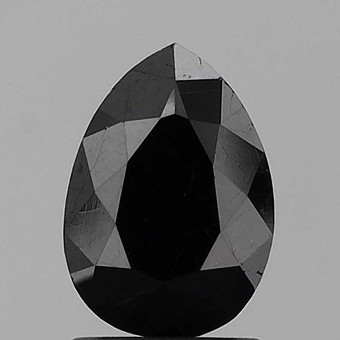 Pear 1.51ct Black VVS2 - Loose Natural Diamond: Pear 1.51ct Black VVS2 - Loose Natural Diamond 1.51ct Black VVS2 - Loose Natural Diamond with EX Polish and Symmetry, measuring 9.01L x 6.42W x 2.97H, bearing a high level of clarity and exceptional c