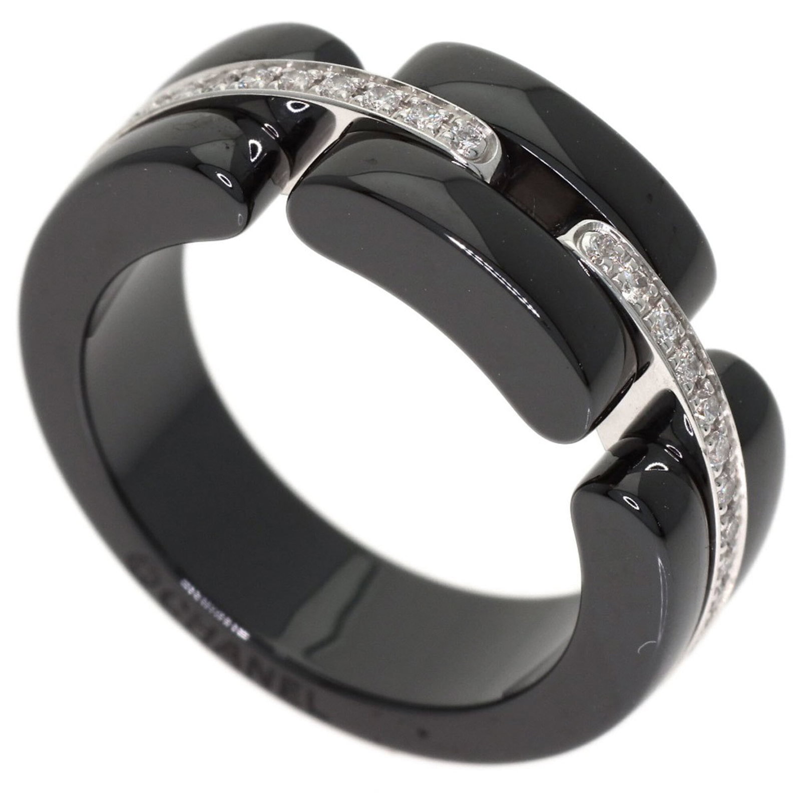 Ceramic white gold band ring from Chanel: Ceramic white gold band ring from Chanel Ceramic white gold band ring from Chanel features a striking combination of modern materials and timeless design. This 18K white gold band is crafted with cera