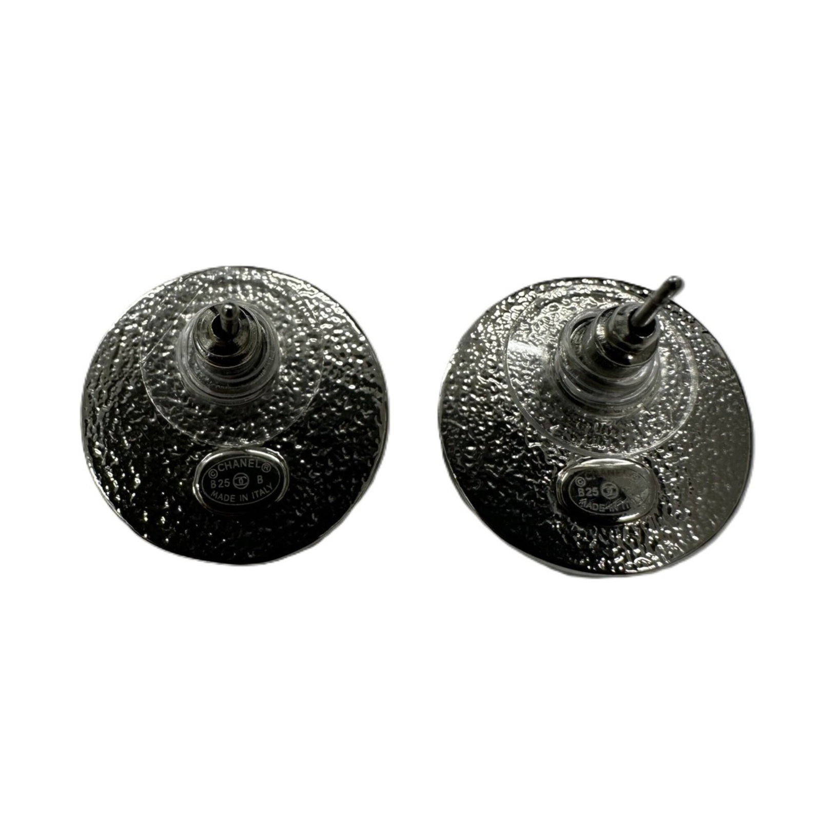Stud earrings by Chanel - 4