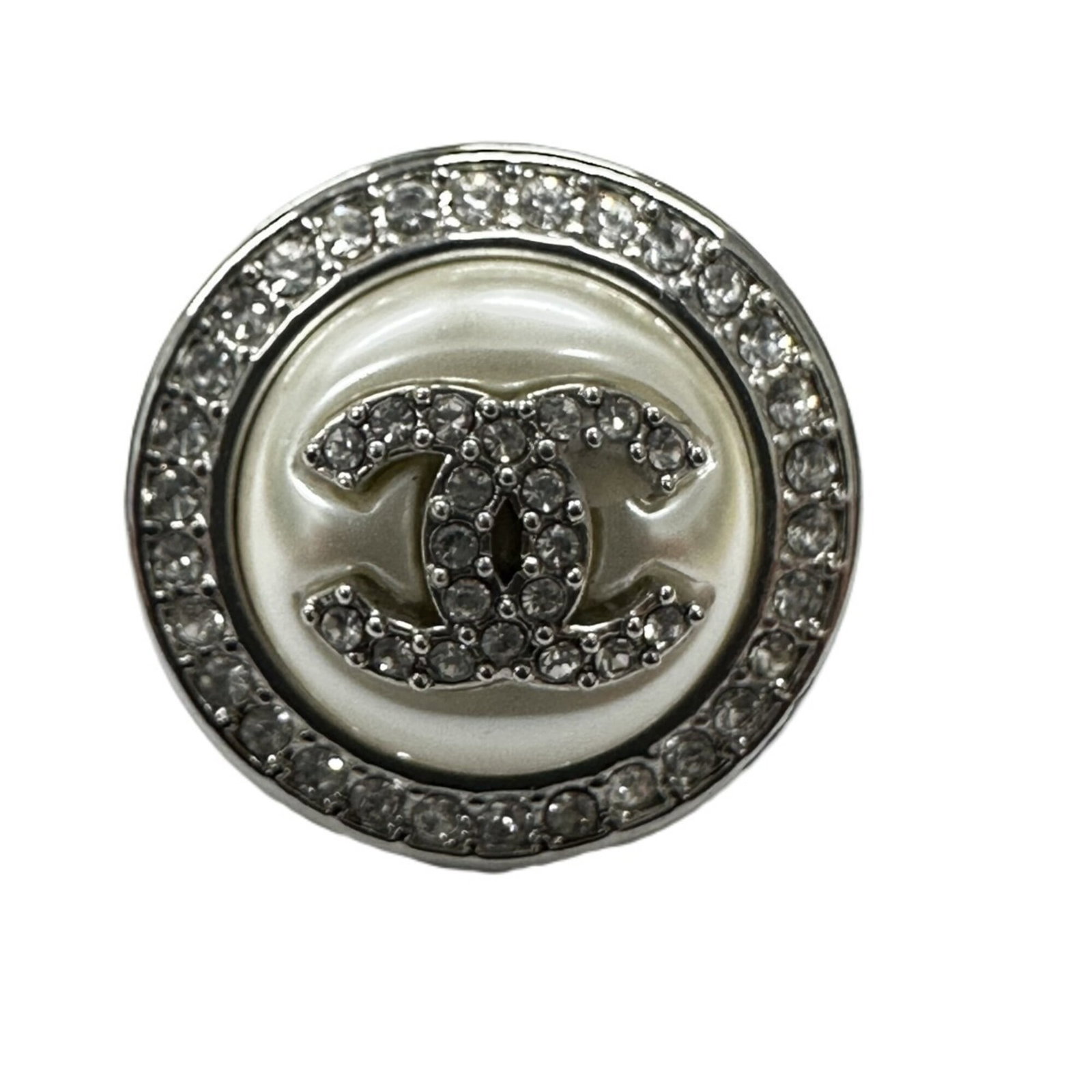 Stud earrings by Chanel - 5