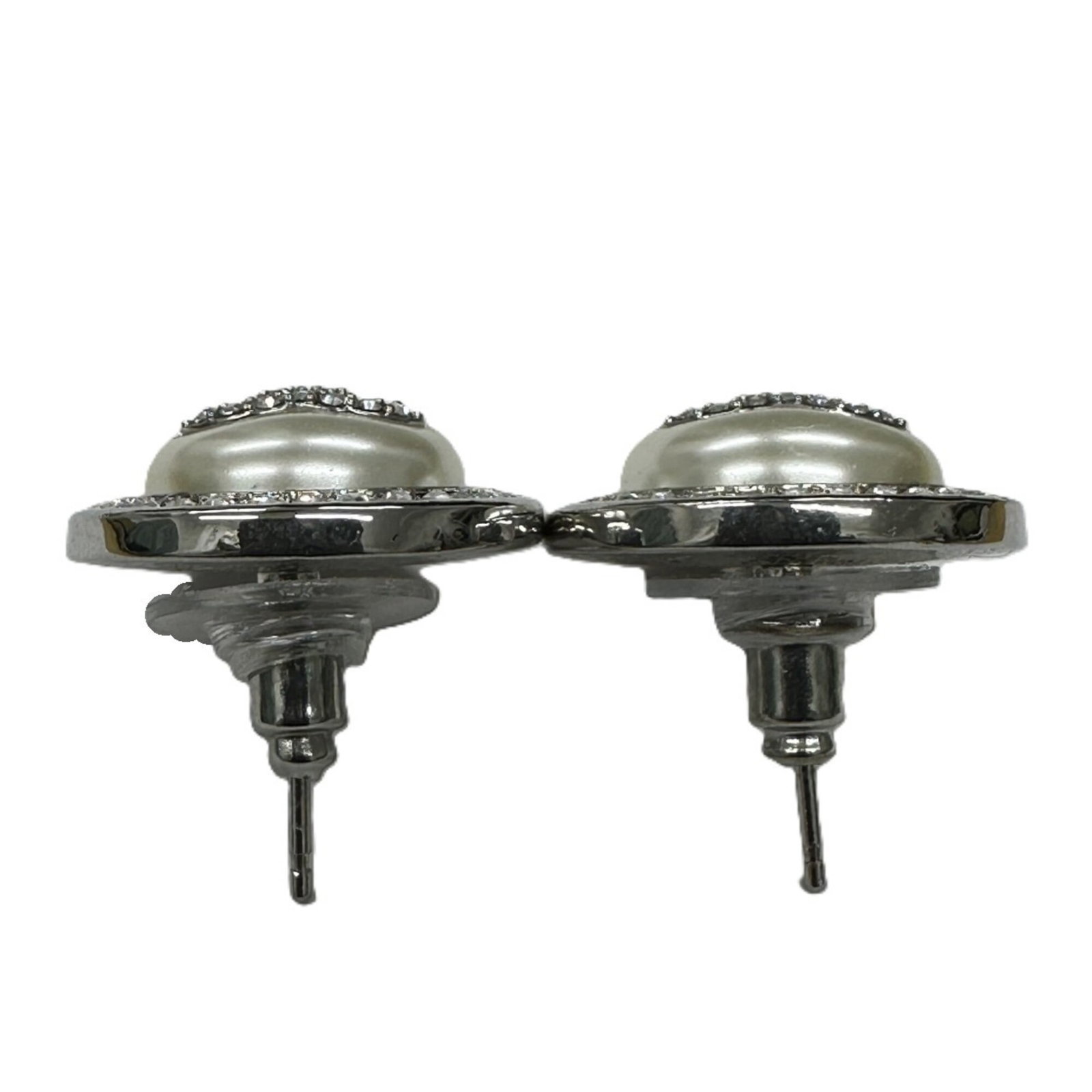 Stud earrings by Chanel - 6