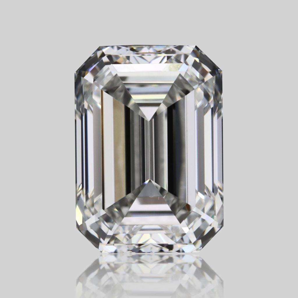 GIA Emerald 0.9ct H VVS2 - Loose Natural Diamond: GIA Emerald 0.9ct H VVS2 - Loose Natural Diamond GIA Emerald 0.9ct H VVS2 - Loose Natural Diamond, certified by the Gemological Institute of America (GIA) with a high color grade of H and exceptional 