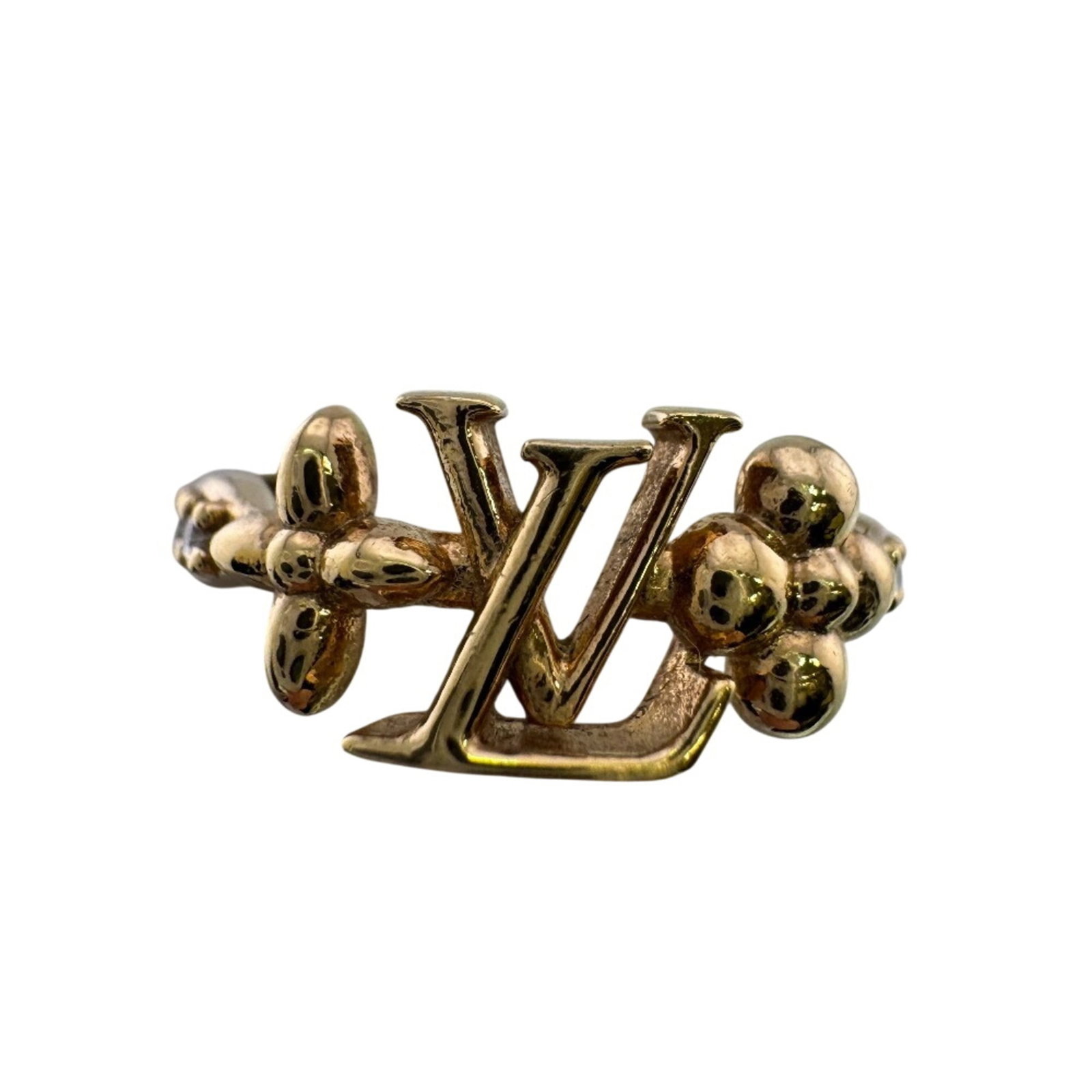 Louis Vuitton Band Ring Gold Plating: Louis Vuitton Band Ring Gold Plating Gold plating details the Louis Vuitton Band Ring, a stylish women's band ring. This US size 3.5 gold plated band ring showcases the iconic Louis Vuitton design. It