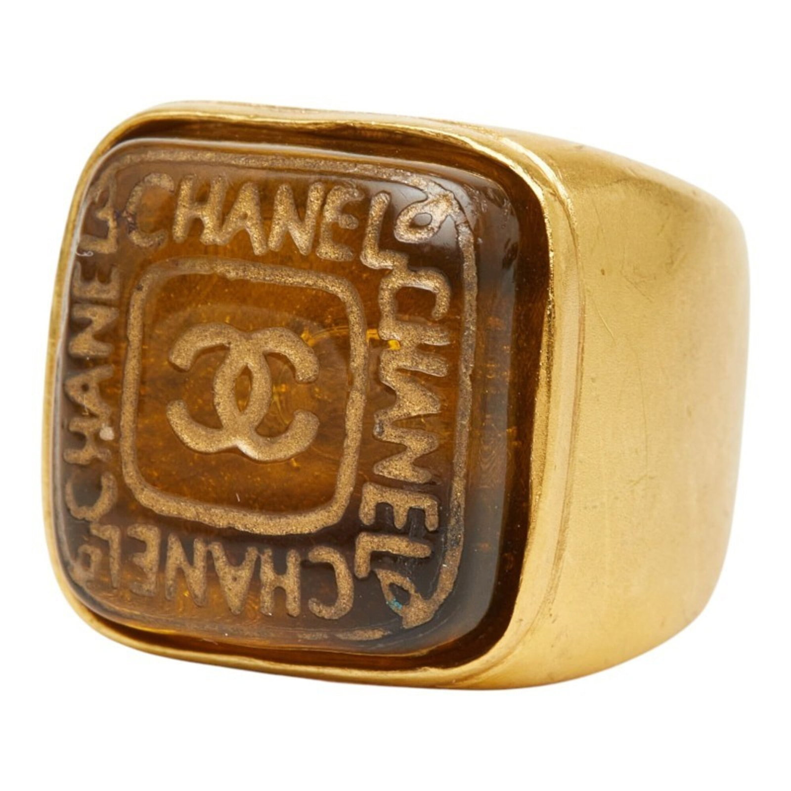 Women's Gold Plated Vintage Ring Gripoix Size Chanel Coco Mark: Women's Gold Plated Vintage Ring Gripoix Size Chanel Coco Mark Women's Gold Plated Vintage Ring Gripoix Size Chanel Coco Mark. This gold plated vintage ring features the iconic Coco Mark design, a hal