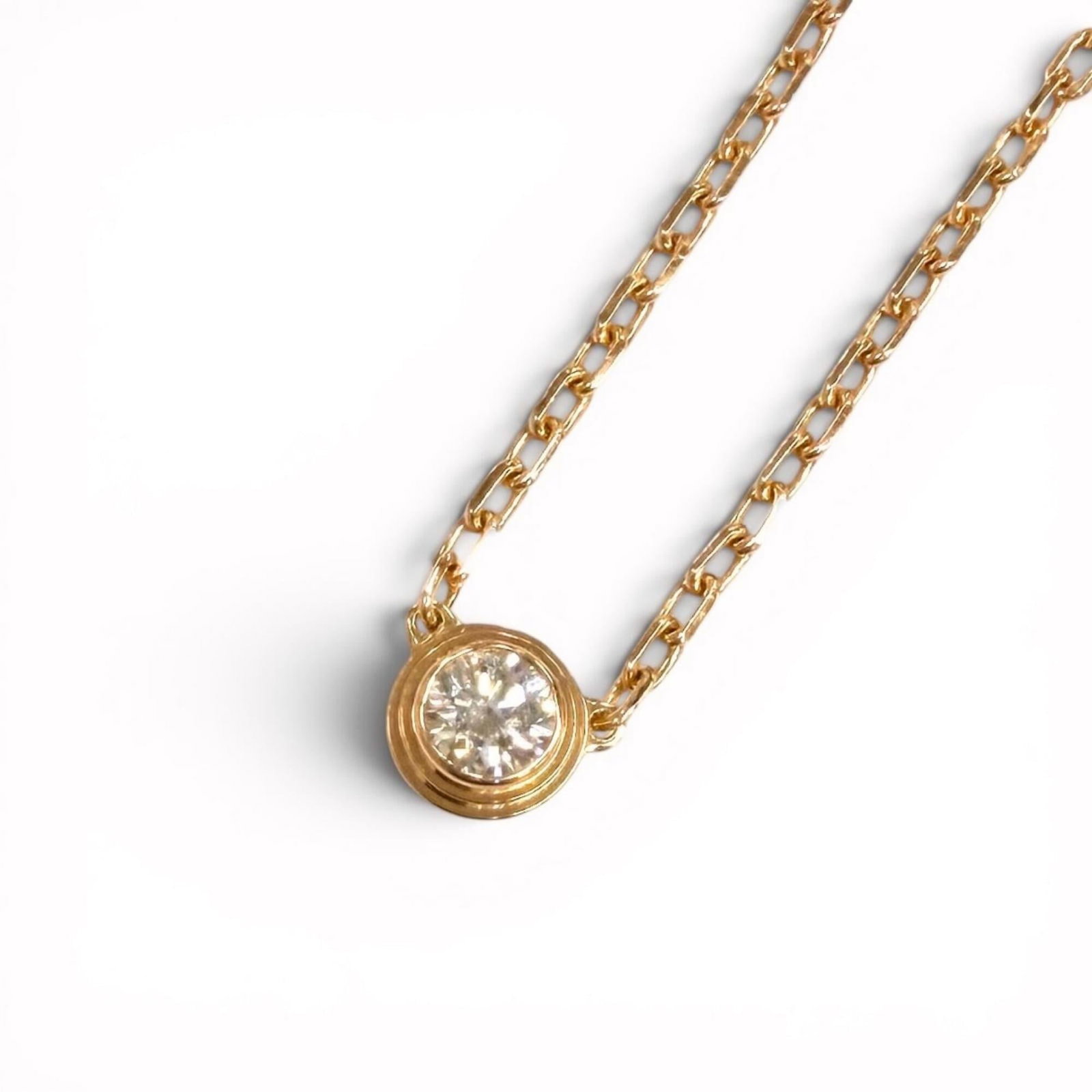 Sm Au750 Pink Gold Damour Cartier Necklace Diamond 41.3Cm Women'S Total Weight 2.79G: Sm Au750 Pink Gold Damour Cartier Necklace Diamond 41.3Cm Women'S Total Weight 2.79G Pink gold (18K) Cartier necklace features a 41.3cm diamond pendant, weighing a total of 2.79g. The necklace's pink 