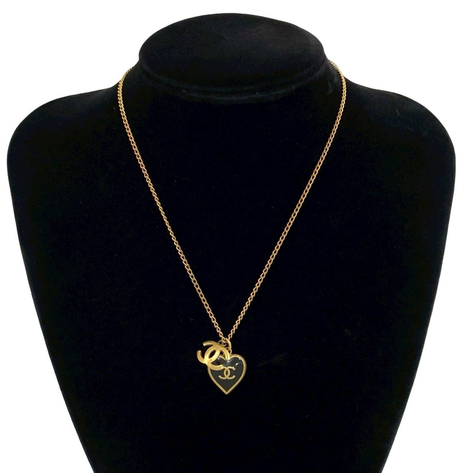 Coco Chanel Mark Heart Motif Gp Chain Necklace in Gold Black (1 of 4)