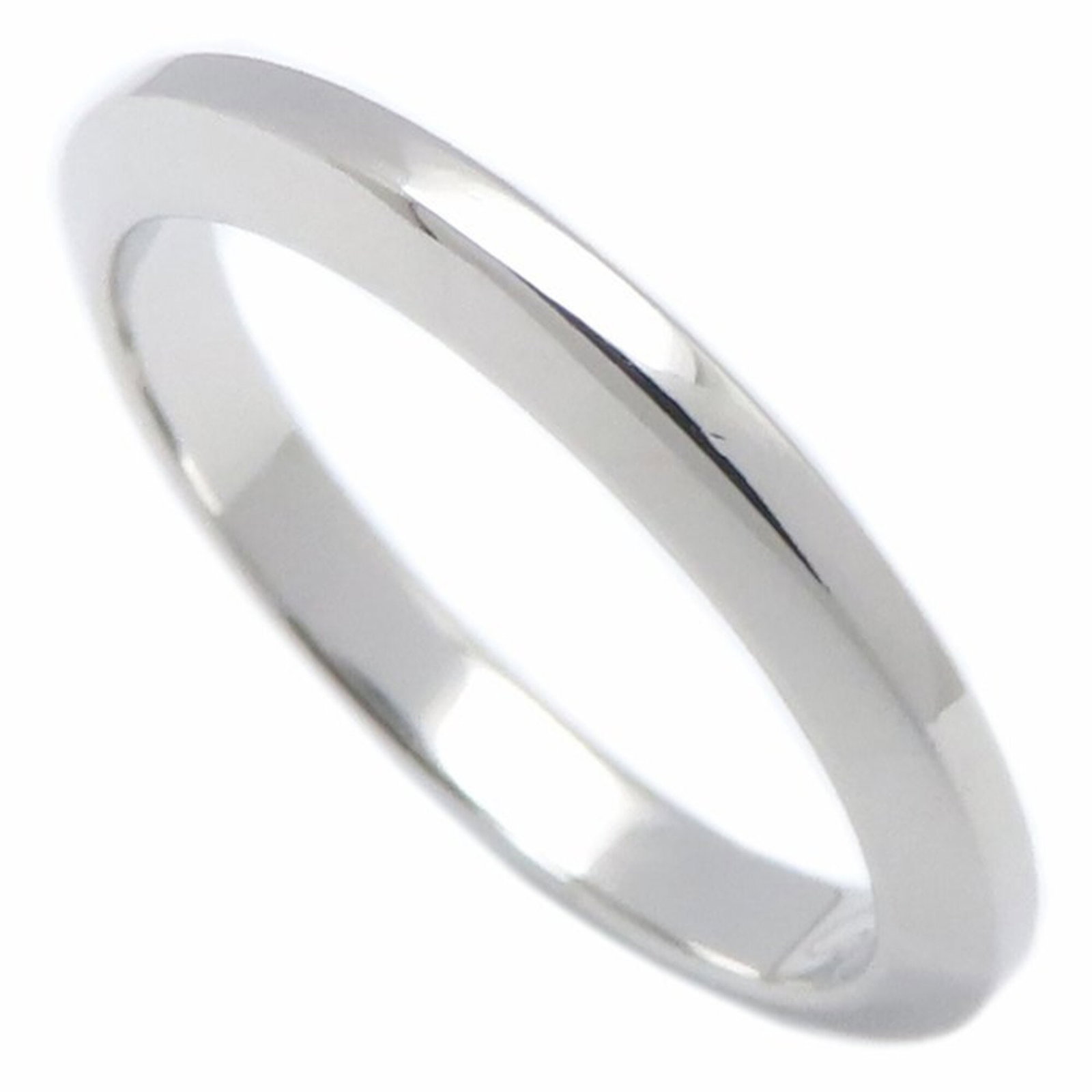 Platinum 950 Cartier Band Ring: Platinum 950 Cartier Band Ring Platinum 950 Cartier Band Ring features a high-quality platinum construction, with a brand size of 49 and US size 5. This elegant band ring showcases the luxury of