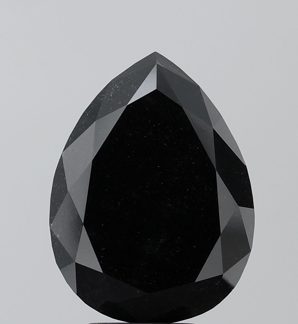 Pear 7.22ct Black VVS2 - Loose Natural Diamond: Pear 7.22ct Black VVS2 - Loose Natural Diamond 7.22ct Black VVS2 - Loose Natural Diamond with EX polish and symmetry, showcasing exceptional clarity in its natural state. This rare black diamond boast