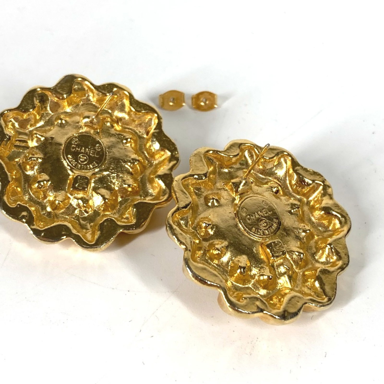 Stud earrings by Chanel - 6