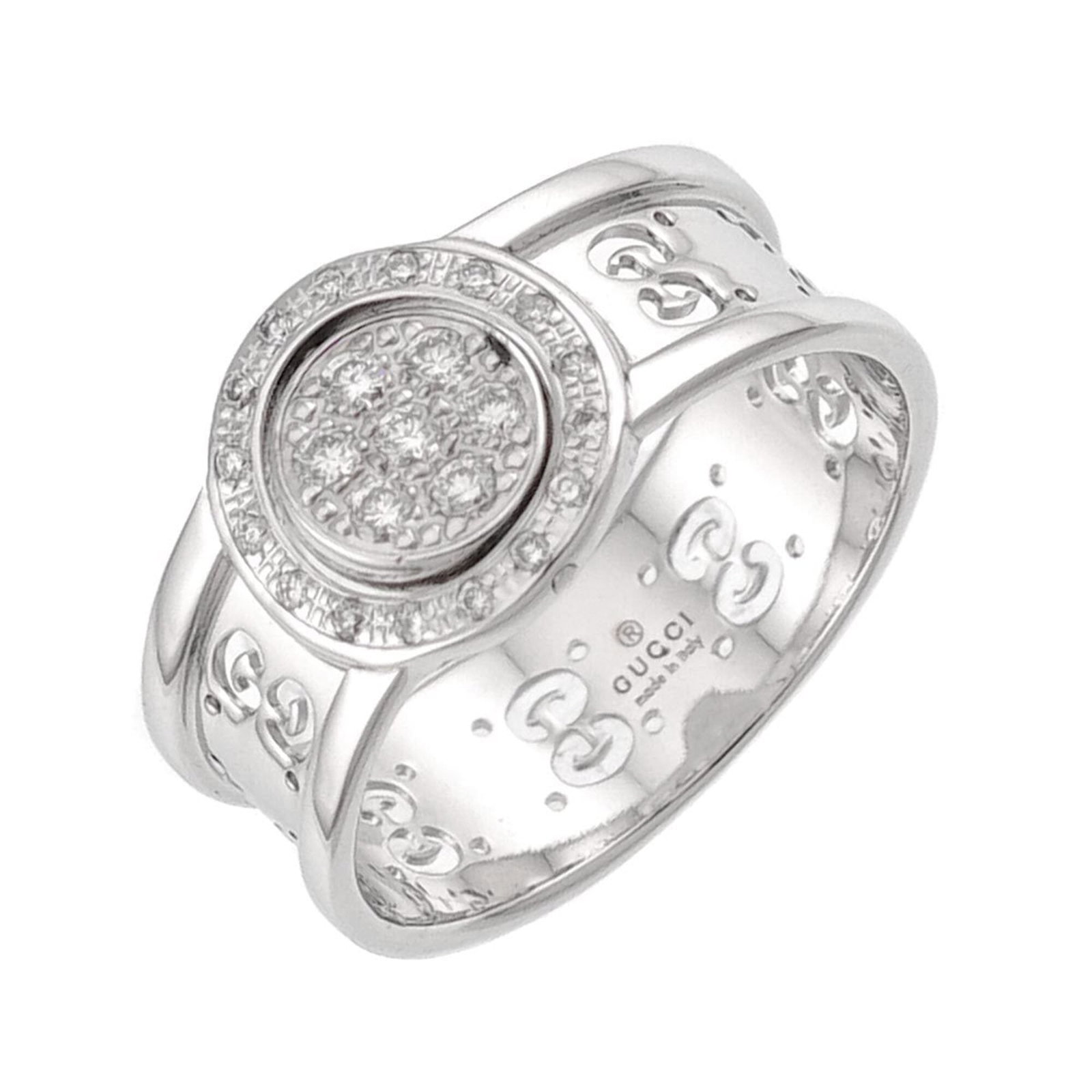 White Gold 18k Gucci Ring Band: White Gold 18k Gucci Ring Band White gold (18K) band ring from Gucci, available in US size 7. This elegant ring features the iconic luxury brand's signature style with a sleek and sophisticated