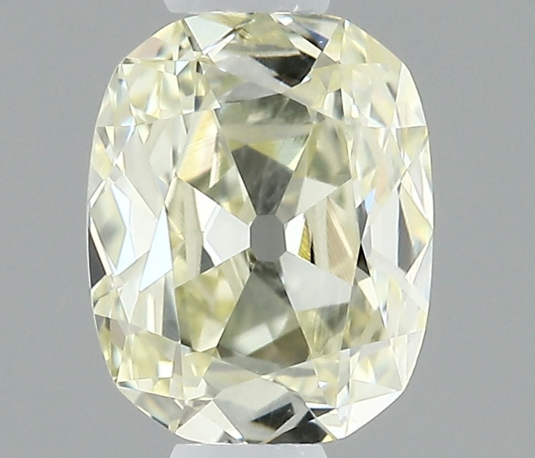 Pear 0.33ct N VVS2 - Loose Natural Diamond: Pear 0.33ct N VVS2 - Loose Natural Diamond The Pear 0.33ct N VVS2 features exceptional clarity and color, with a natural white diamond cut to showcase its brilliance. Measuring 4.97L x 3.97W x 2.19H,
