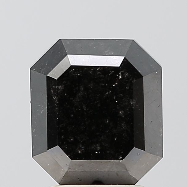 Emerald 3.67ct Black VVS2 - Loose Natural Diamond: Emerald 3.67ct Black VVS2 - Loose Natural Diamond The emerald-cut black diamond boasts an impressive 3.67 carats in a stunning VVS2 clarity, showcasing exceptional polish and symmetry. With its EX cer