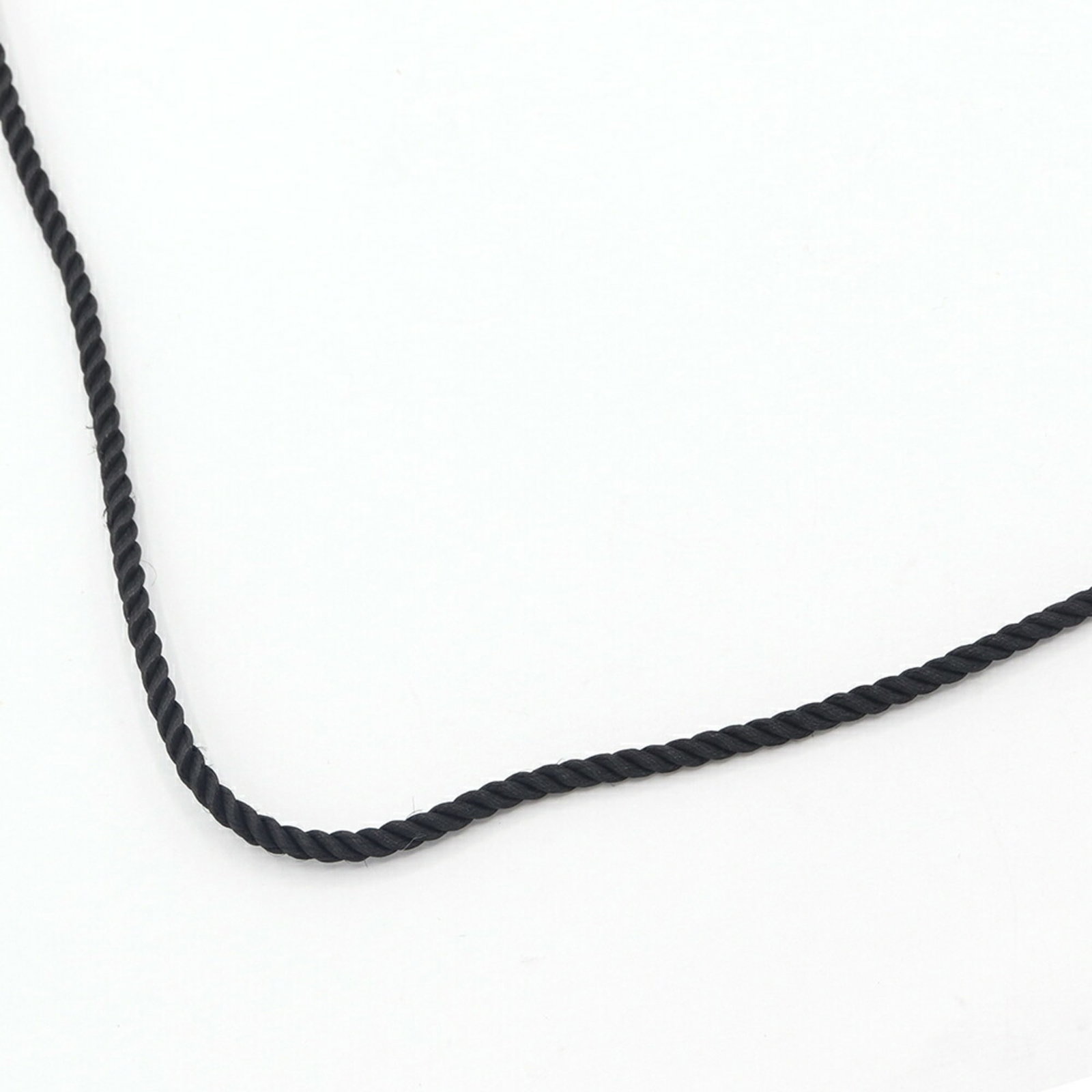 Cartier Necklace Cotton Cord Cordog40 Black 750 Wg Choker Women'S/ Men'S: Cartier Necklace Cotton Cord Cordog40 Black 750 Wg Choker Women'S/ Men'S Cartier's Cordog40 necklace boasts a sleek design with a black cotton cord and white gold (18K) accents, making it a stylish ac