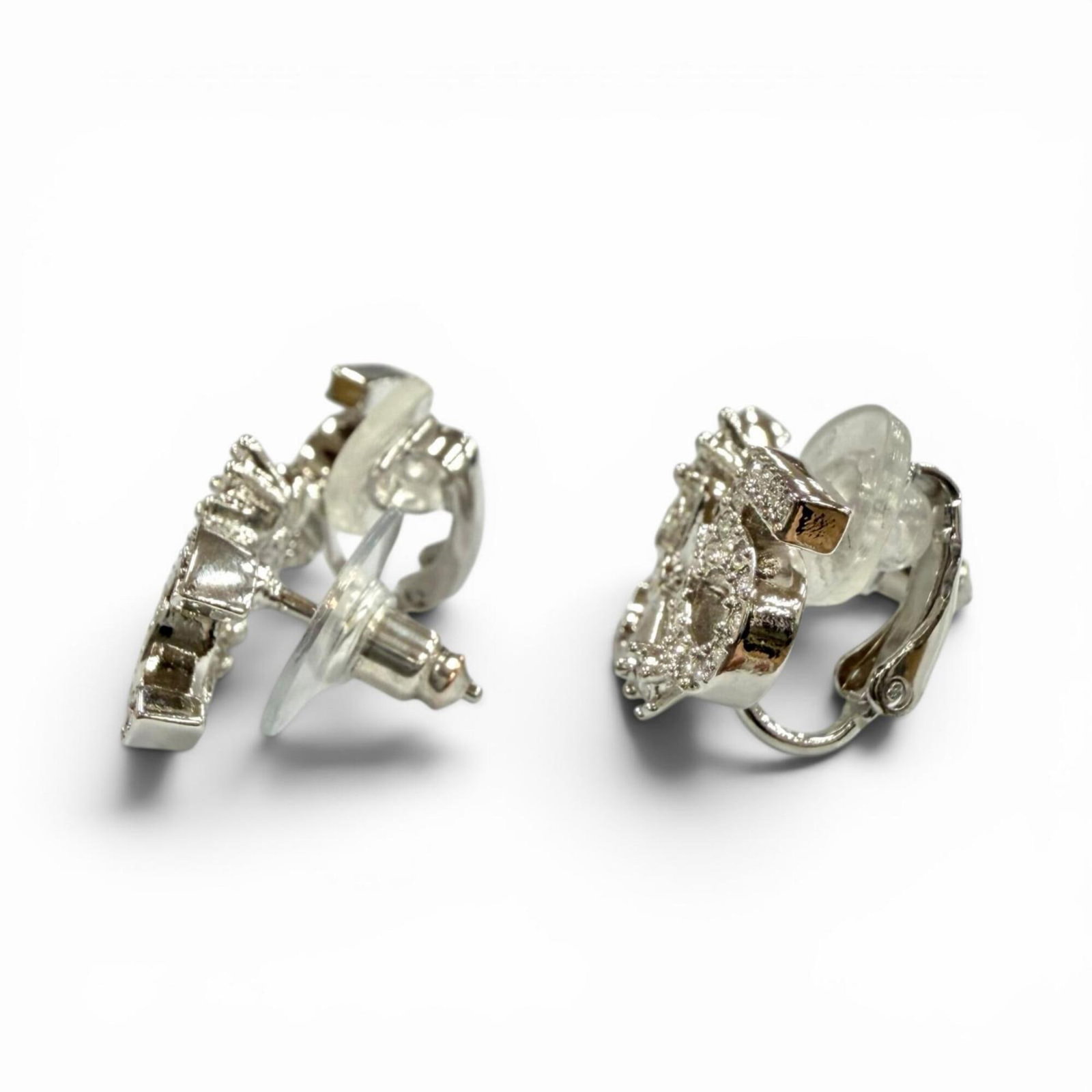 Stud earrings by Chanel - 3