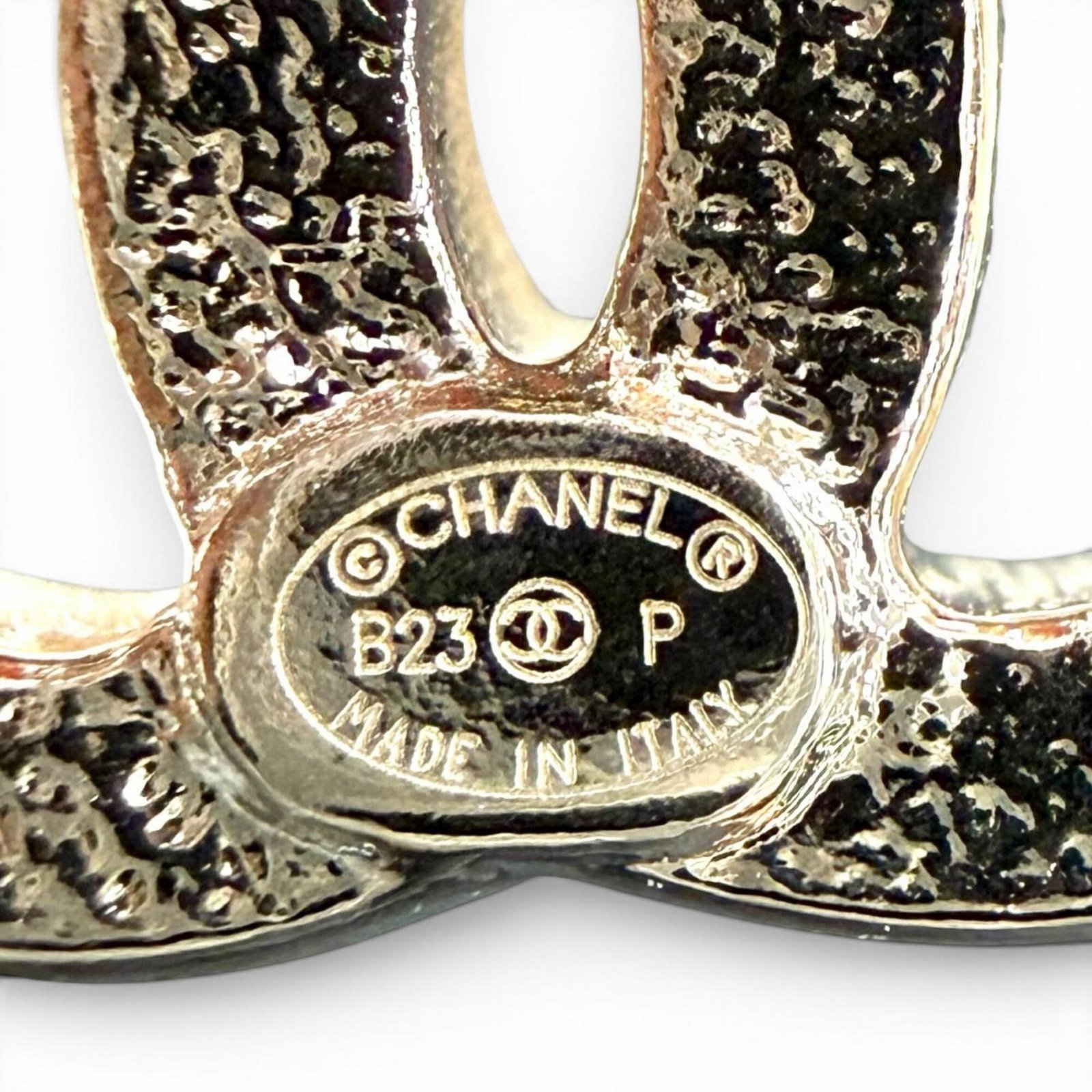 Stud earrings by Chanel - 7