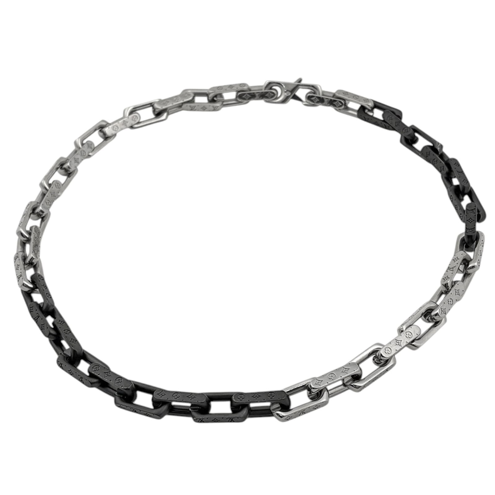 Women's Silver Black Metal Necklace Monogram Collier Louis Vuitton: Women's Silver Black Metal Necklace Monogram Collier Louis Vuitton Women's Silver Black Metal Necklace Monogram Collier Louis Vuitton bears a signature. Made from metal, it features black and silver c