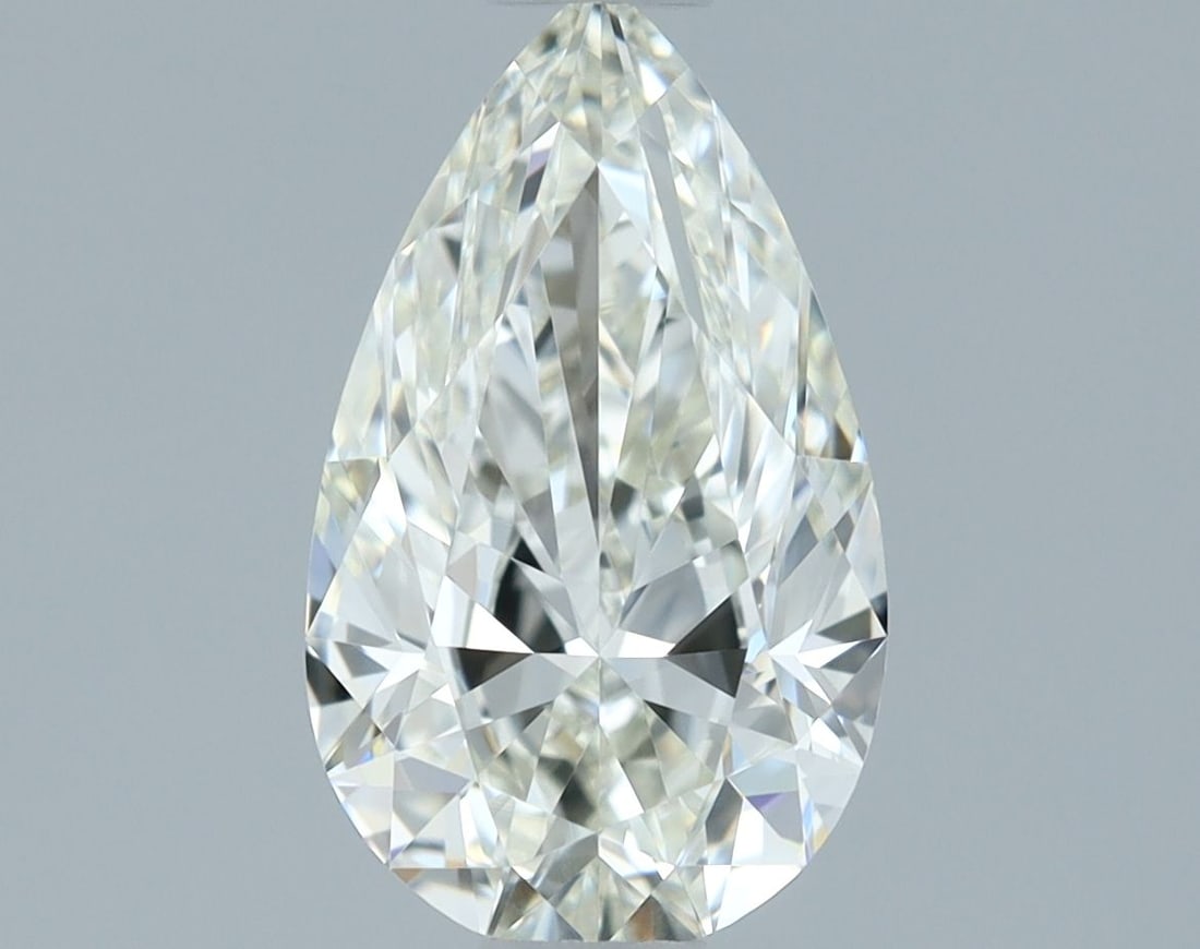 IGI Pear 0.92ct I VVS1 - Loose Natural Diamond: IGI Pear 0.92ct I VVS1 - Loose Natural Diamond 0.92ct IGI-certified I VVS1 loose natural diamond, showcasing exceptional clarity and polish with EX symmetry. This high-quality stone boasts a brilliant