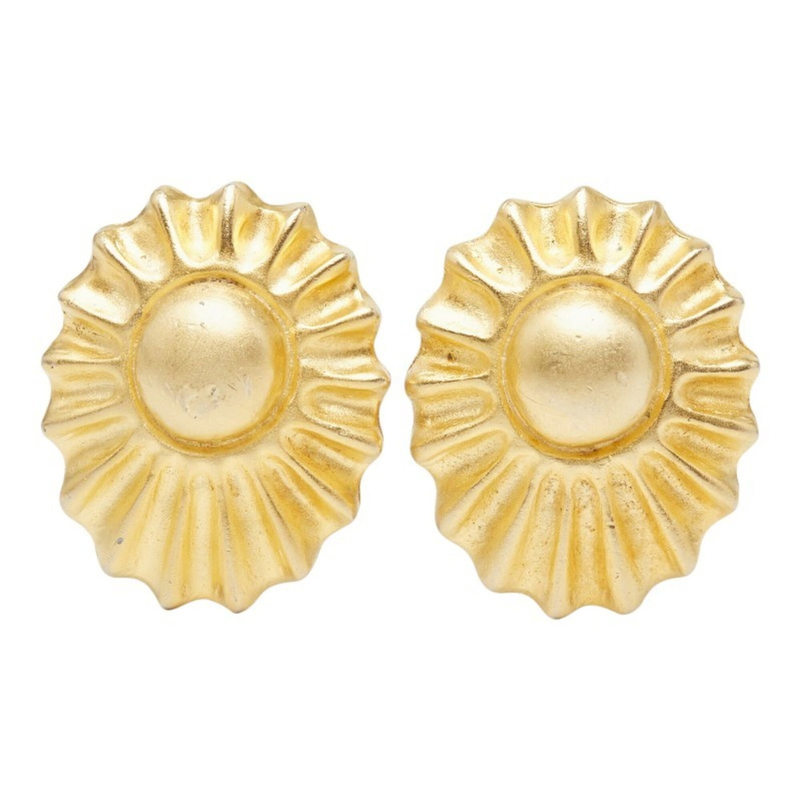 Hermes Clip Earrings Gold Plating: Hermes Clip Earrings Gold Plating Gold-plated clip earrings from Hermes, featuring a sleek design with a gold finish. Made with high-quality materials, these earrings offer a touch of luxury and