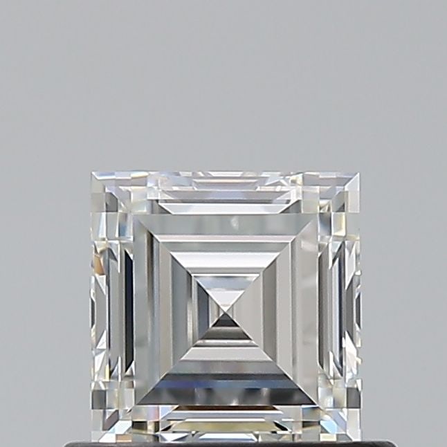 GIA Square Radiant 0.7ct H VVS2 - Loose Natural Diamond: GIA Square Radiant 0.7ct H VVS2 - Loose Natural Diamond GIA Square Radiant 0.7ct H VVS2 - Loose Natural Diamond, certified by the Gemological Institute of America (GIA) with a high level of clarity an