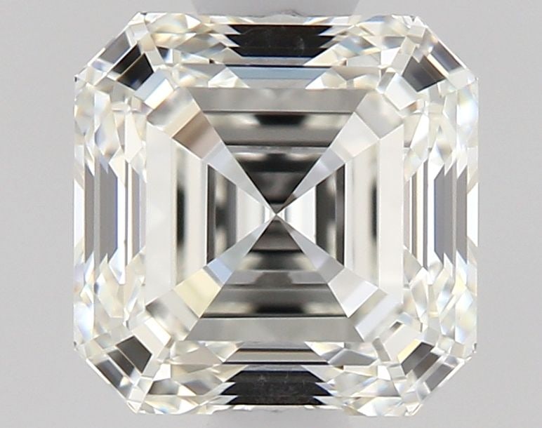 GIA Square Emerald 0.72ct I IF - Loose Natural Diamond: GIA Square Emerald 0.72ct I IF - Loose Natural Diamond GIA Square Emerald 0.72ct I IF - Loose Natural DiamondThe GIA-certified 0.72ct emerald-cut diamond boasts exceptional clarity, with a flawless IF