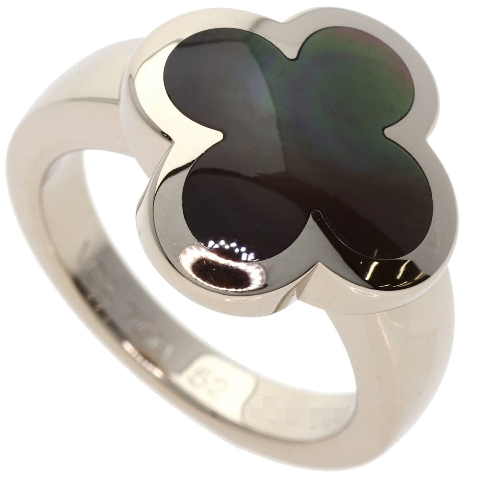Van Cleef & Arpels Band Ring White Gold (18K): Van Cleef & Arpels Band Ring White Gold (18K) 18K white gold band ring from Van Cleef & Arpels, available in US size 6.5. This elegant piece features the iconic brand's signature craftsmanship and att