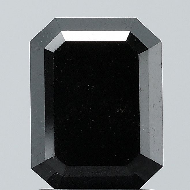 Emerald 2.46ct Fancy Black VVS2 - Loose Natural Diamond: Emerald 2.46ct Fancy Black VVS2 - Loose Natural Diamond The emerald-cut diamond boasts an impressive 2.46 carats in its Fancy Black color, showcasing exceptional clarity with a VVS2 grade and outstand