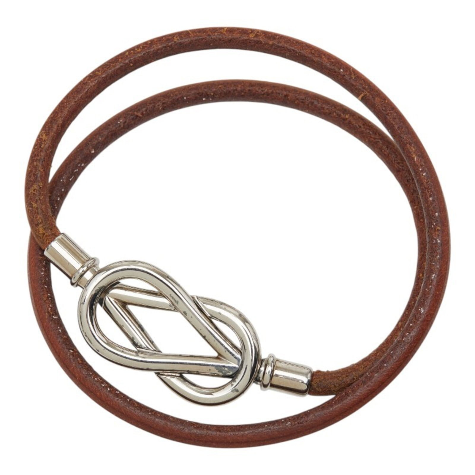 Hermes Charm Bracelet Leather: Hermes Charm Bracelet Leather Brown leather charm bracelet from Hermes, measuring 18cm in length. This classic design showcases the brand's signature style with its high-quality leather material and t