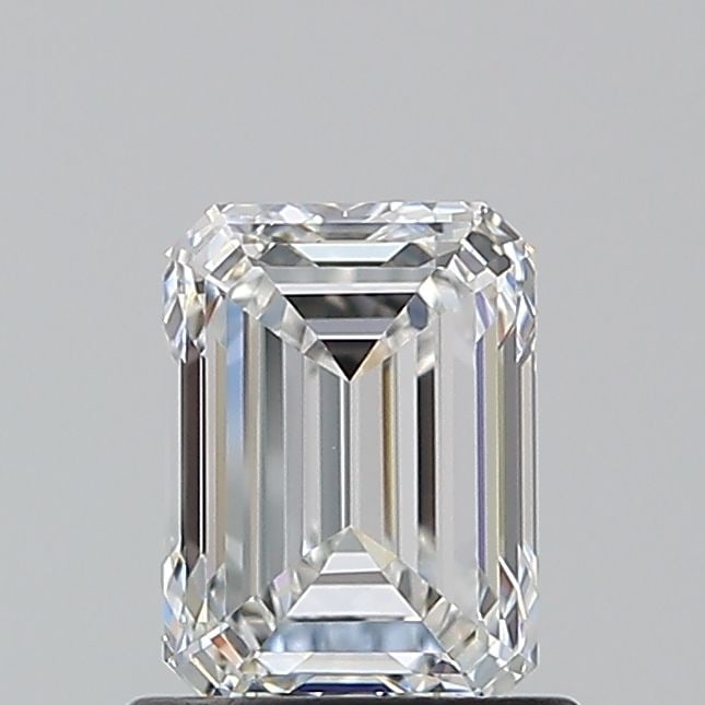 GIA Emerald 0.9ct F VVS2 - Loose Natural Diamond: GIA Emerald 0.9ct F VVS2 - Loose Natural Diamond GIA Emerald 0.9ct F VVS2 - Loose Natural DiamondThis exceptional natural diamond boasts an impressive 0.9 carats, certified by the Gemological