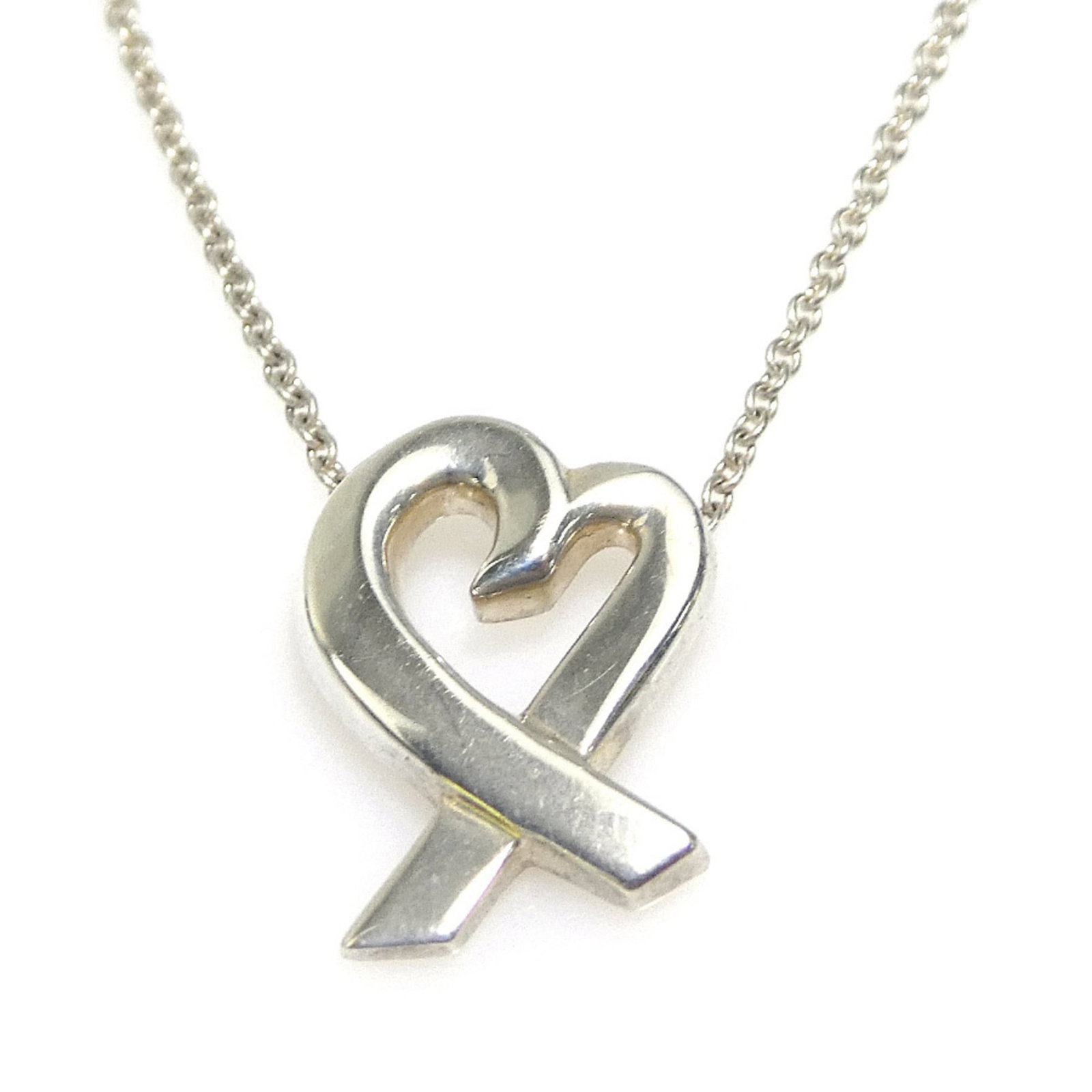 Tiffany & Co. Loving Heart Necklace Sterling Silver 925 Women'S H32158I: Tiffany & Co. Loving Heart Necklace Sterling Silver 925 Women'S H32158I Sterling silver necklace with a 15mm x 12mm pendant in a classic Tiffany & Co. design, featuring a loving heart motif. The neckl