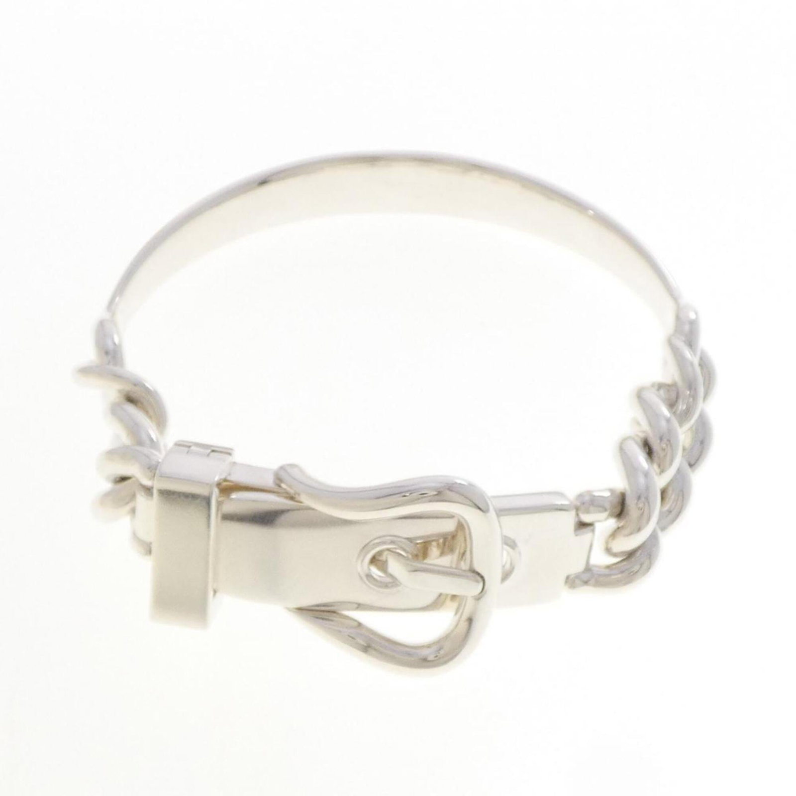 Silver Bangle Hermes 925: Silver Bangle Hermes 925 Silver Bangle Hermes 925 features a sleek design made from high-quality silver 925. Measuring 16cm-16.5cm in length, this bangle adds a touch of elegance to any outfit. Its cl