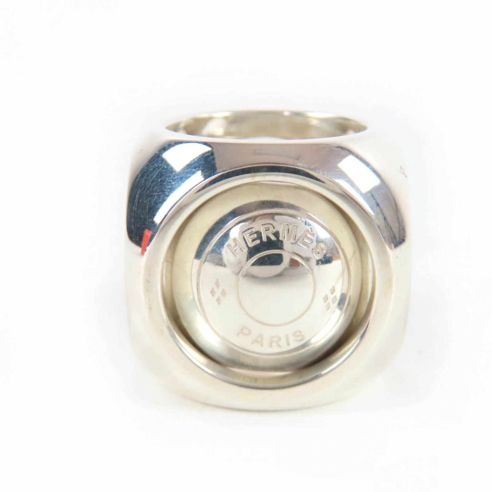Ring silver band 925 by Hermes: Ring silver band 925 by Hermes Silver band ring from Hermes' Sellier line, made with high-quality silver (925) and weighing 34.3g. This vintage piece features a classic design that has stood the test 