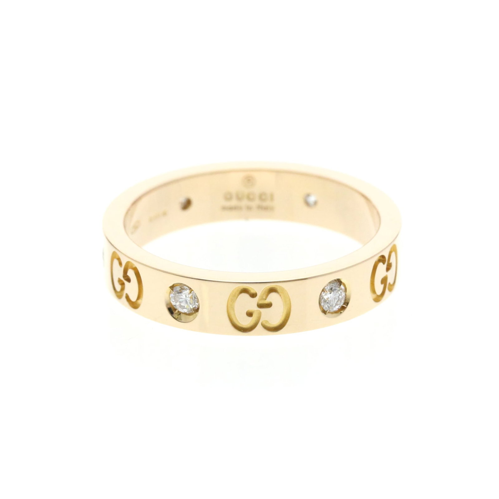 Pink gold band ring from Gucci: Pink gold band ring from Gucci Pink gold band ring from Gucci boasts a striking pink gold hue and elegant diamond band design. Crafted from 18K metal, this fashion-forward ring measures 13 US and feat