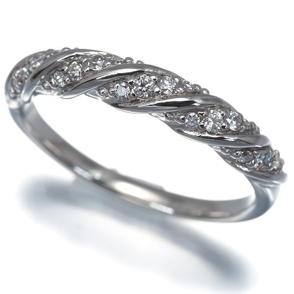 Gstv Ring Diamond 0.20Ct Twist Spiral Us7.25-7.5 950 Platinum: Gstv Ring Diamond 0.20Ct Twist Spiral Us7.25-7.5 950 Platinum Twisted elegance meets timeless sophistication in this stunning GSTV Platinum ring, featuring a natural diamond with a twist spiral design