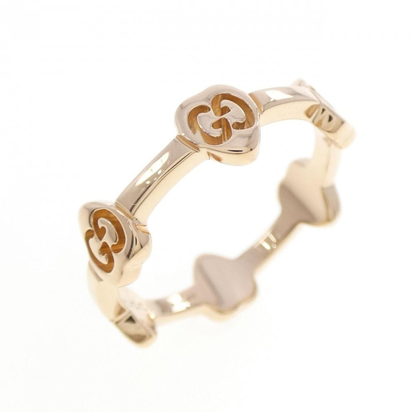 Pink gold band ring from Gucci: Pink gold band ring from Gucci Pink gold band ring from Gucci, featuring 18K pink gold material and US size 6. This elegant ring showcases the iconic Gucci style with its sleek design and premium meta