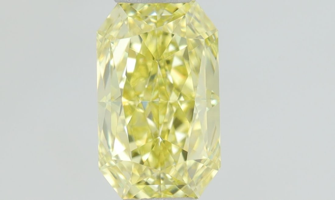 GIA Radiant 0.5ct Fancy Intense Yellow VVS2 - Loose Natural Diamond: GIA Radiant 0.5ct Fancy Intense Yellow VVS2 - Loose Natural Diamond GIA certification ensures the diamond's integrity. This loose natural Fancy Intense Yellow VVS2 diamond boasts exceptional color and