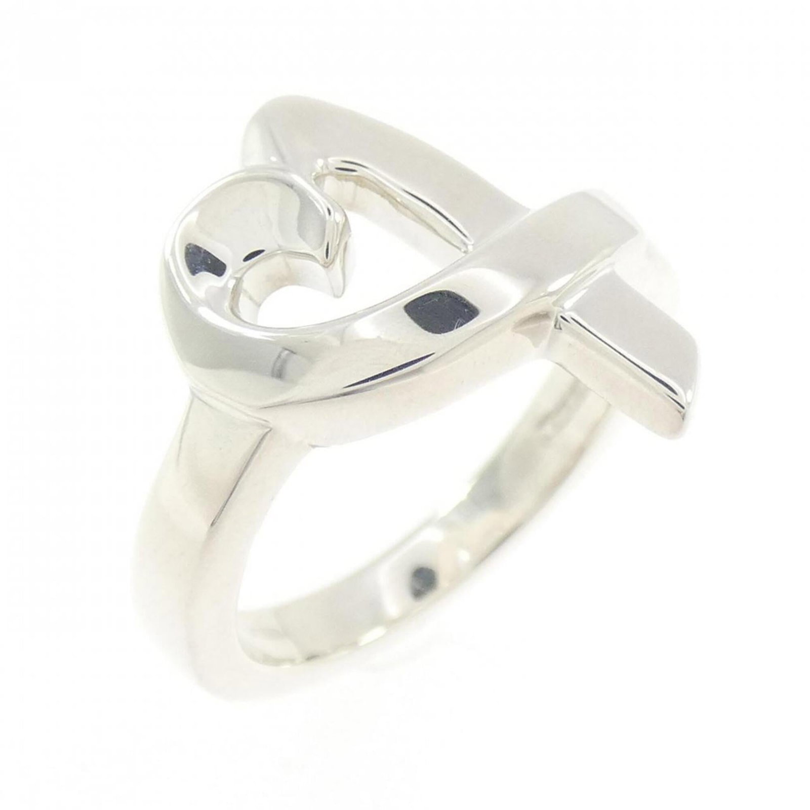 Silver Ring Band Tiffany: Silver Ring Band Tiffany Silver Ring Band Tiffany features a sterling silver band with a US size 5 fit, weighing 4.6g / 0.16oz. This 925 silver ring showcases the classic style of Tiffany, made from h